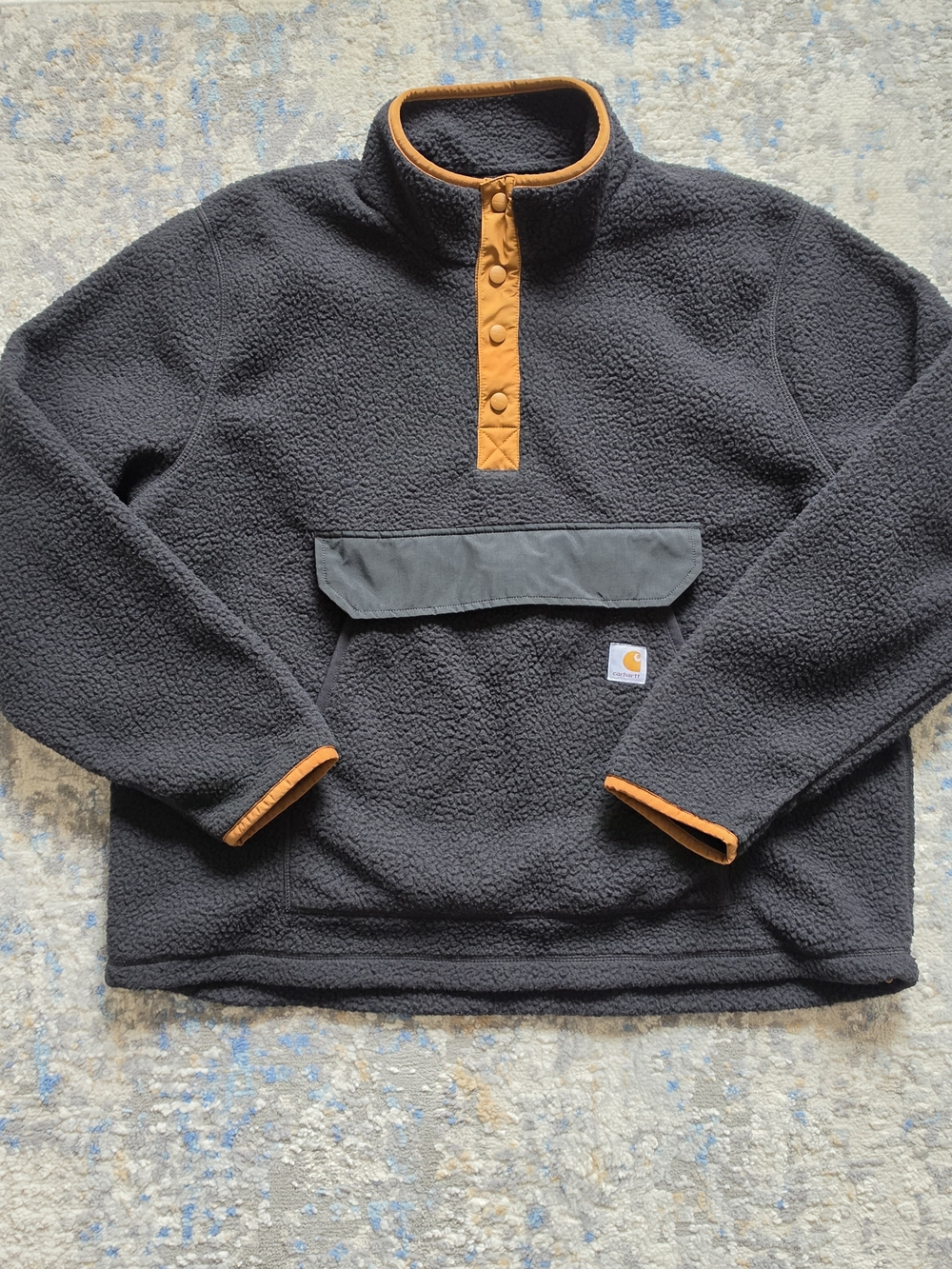 Carhartt Men’s Black Sherpa Pullover- Worn Once - Like New